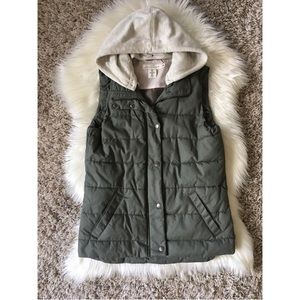 H&M Label Of Graded Goods Puffer Vest